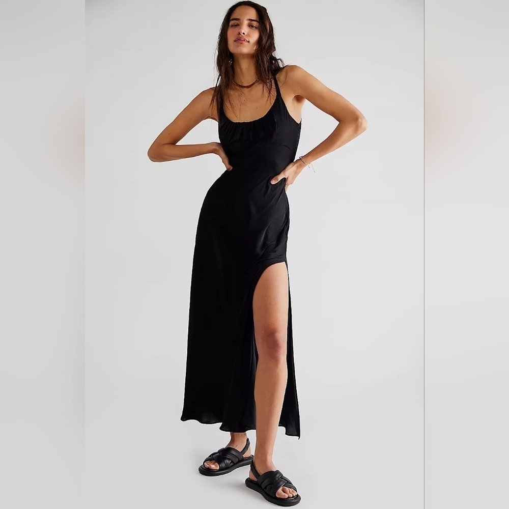 Free People Intimately Night Owl Slip NWT M